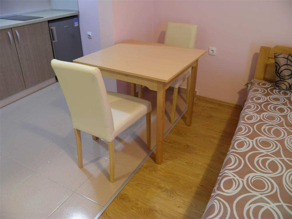B&B Zmajevo Gnezdo 021 Sremska Kamenica Zewnętrze zdjęcie